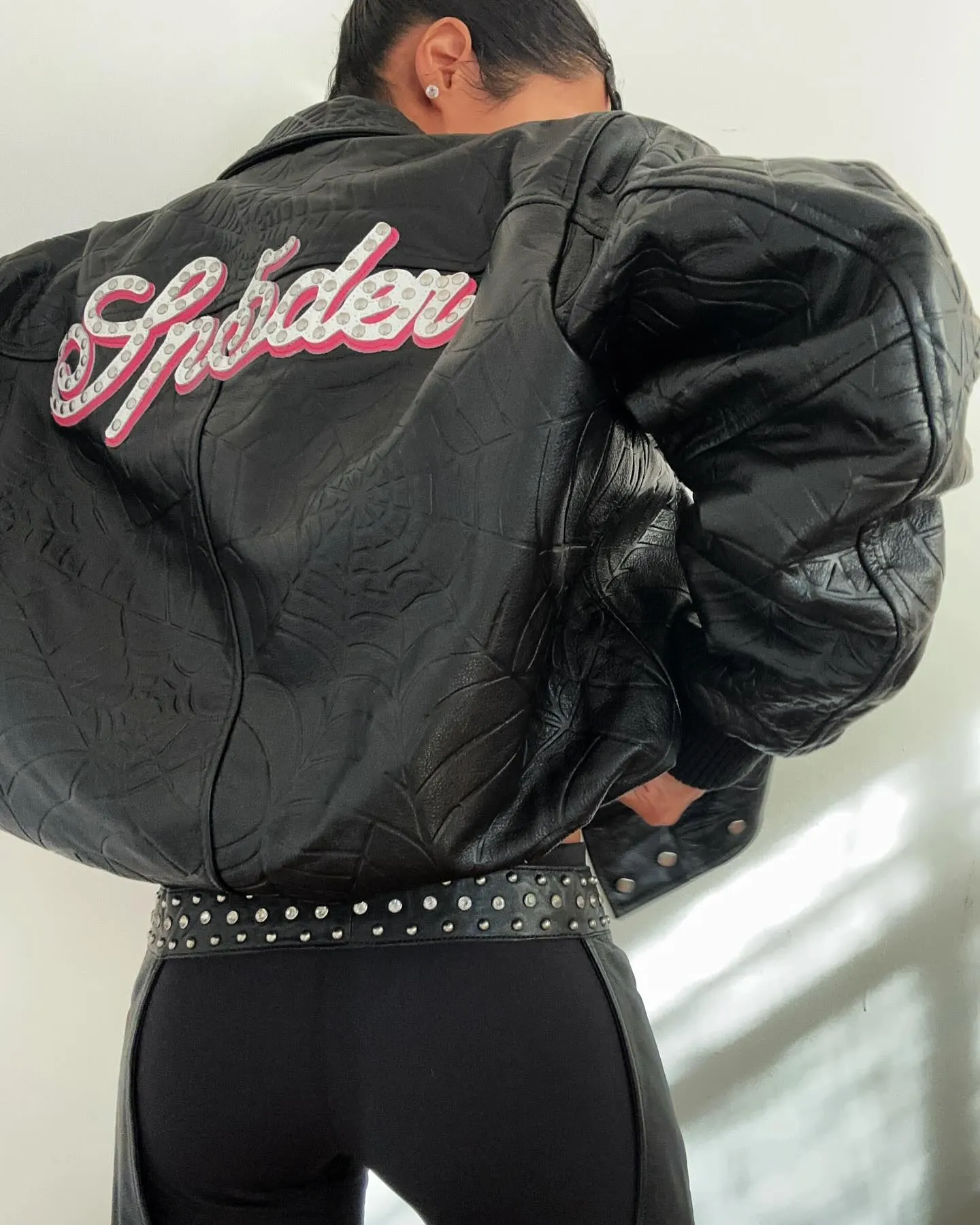 434084364_424655113445865_778335